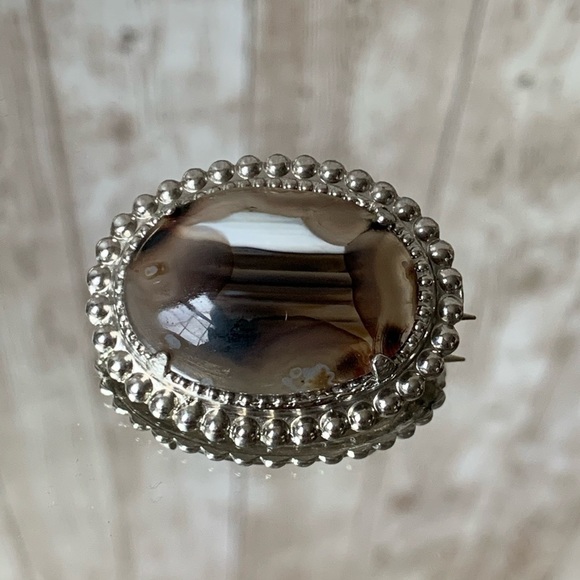 Unique Brown Stoned Pin - Picture 3 of 5